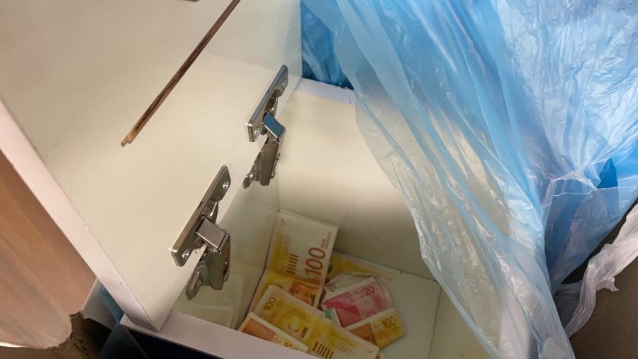 اعتقال شاب من عنبتا بسرقة تبرعات من الطيبة